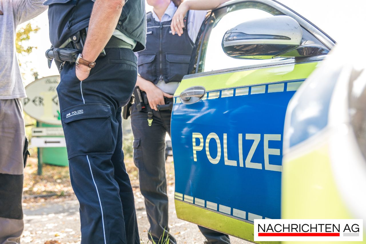 Drei Autos crashen auf Sebnitzer Straße – Glück im Unglück!