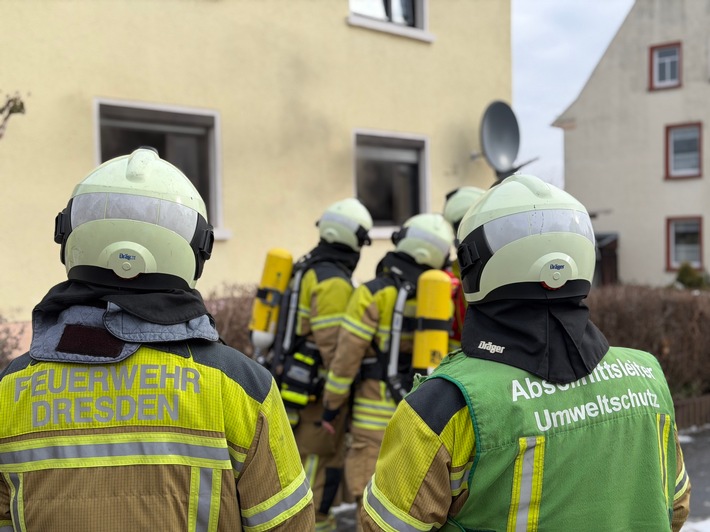Drama in Lockwitz: Zimmerbrand verletzt Bewohner!